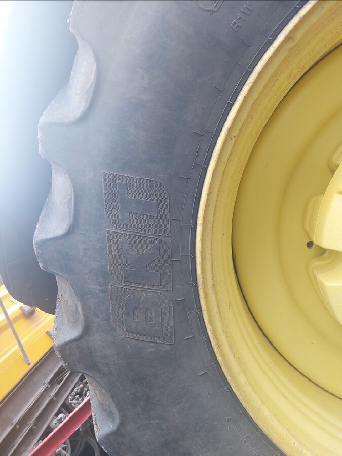 Grasdorf BKT 460/85R30 // 520/85R46 3