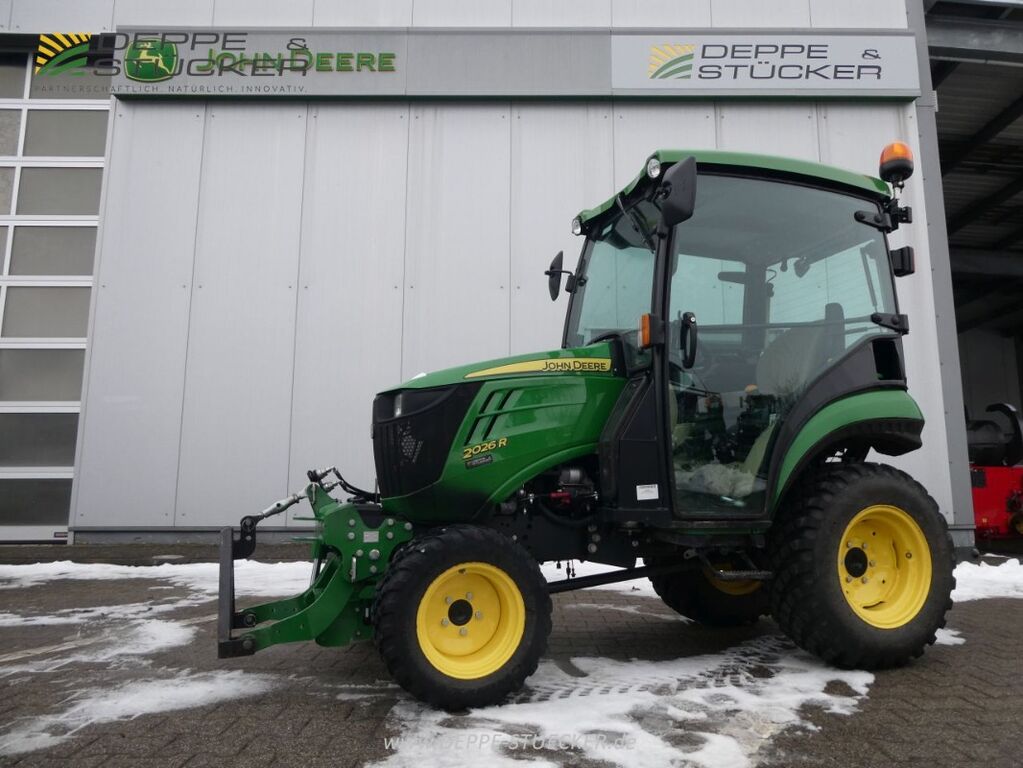 John Deere 2026R  2