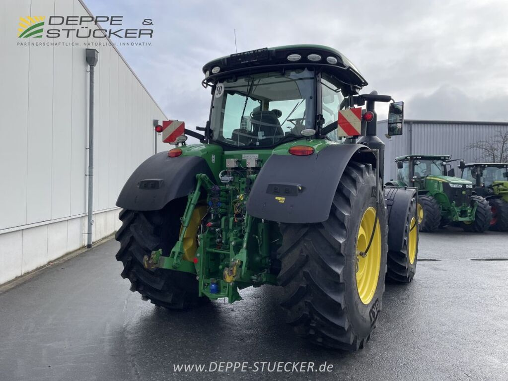 John Deere 8320R 2