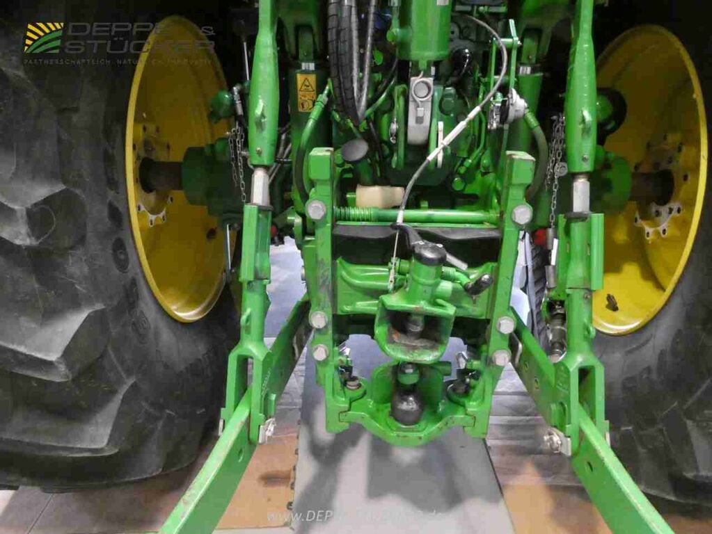John Deere 6195R 3
