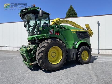 John Deere 9700 mit Kemper 490 Plus