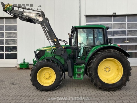 <strong>John Deere 6115M + F</strong><br />