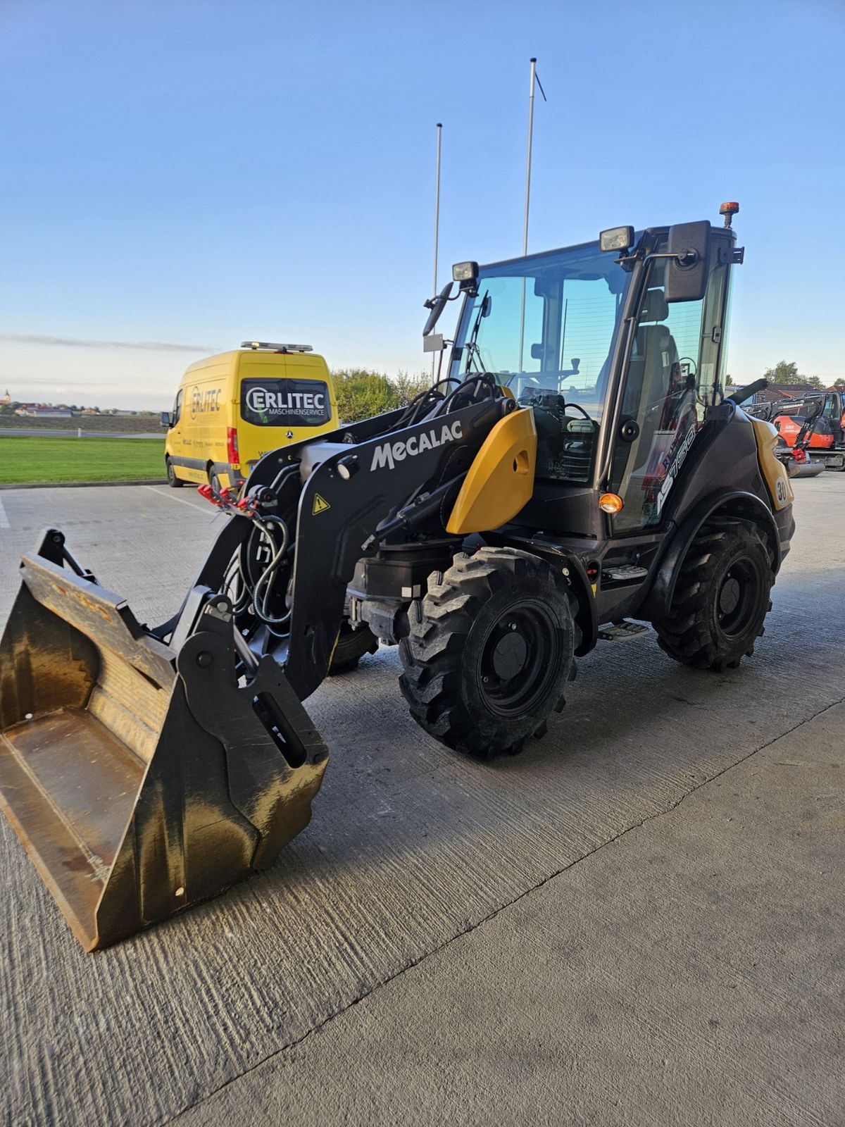 Mecalac AS750 3
