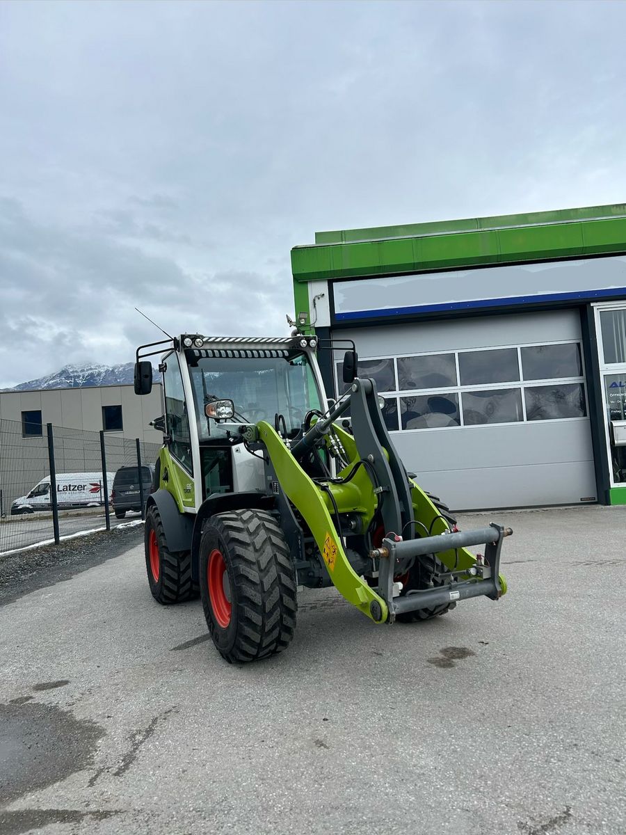 Claas TORION 535 2