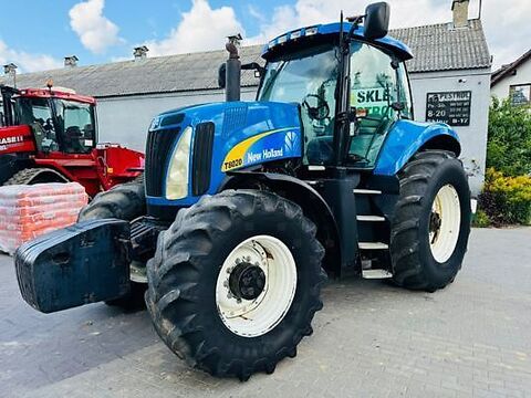 New Holland T8020
