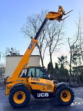 JCB 542-70 AGRI SUPER 3
