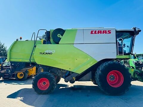 Claas TUCANO 450