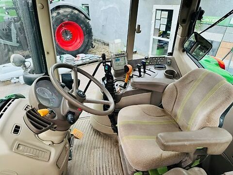 John Deere J'achèterai des tracteurs, toutes marques confon