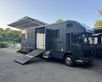 Mercedes Pferdetransporter Pferderenntransport 