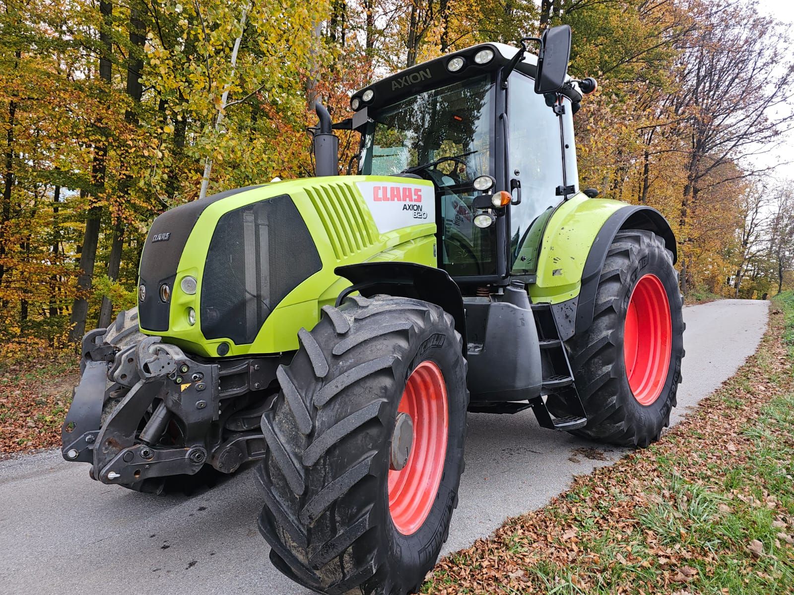 Claas Axion 820 C-Matic 1