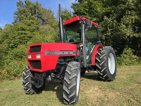 Case IH 2150 A Weinbergtraktor