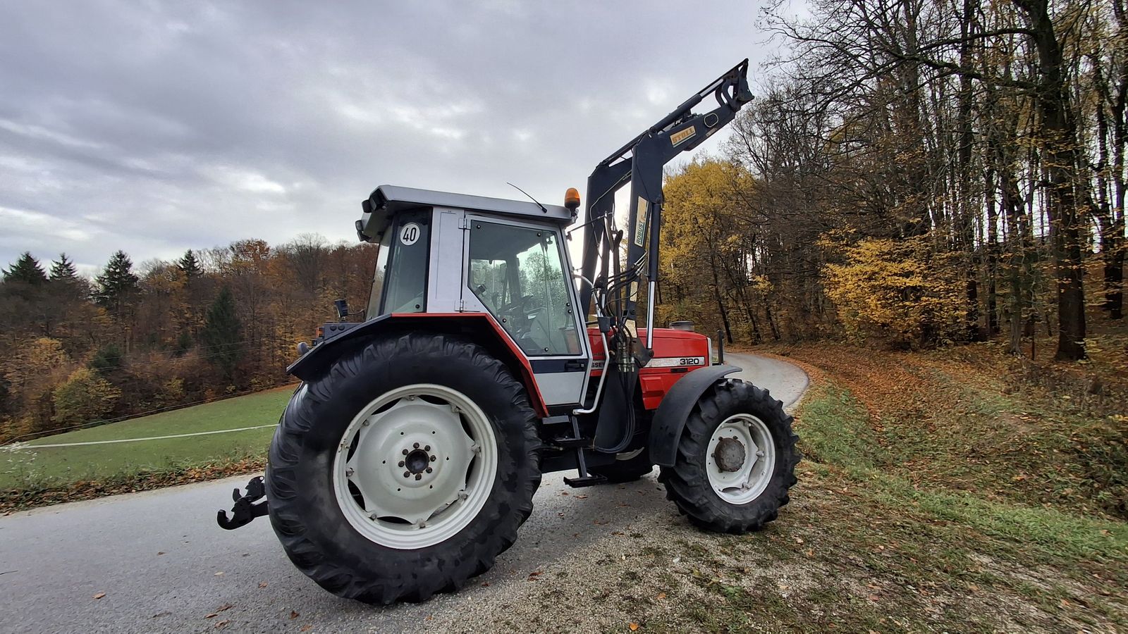 Massey Ferguson 3120-4 3