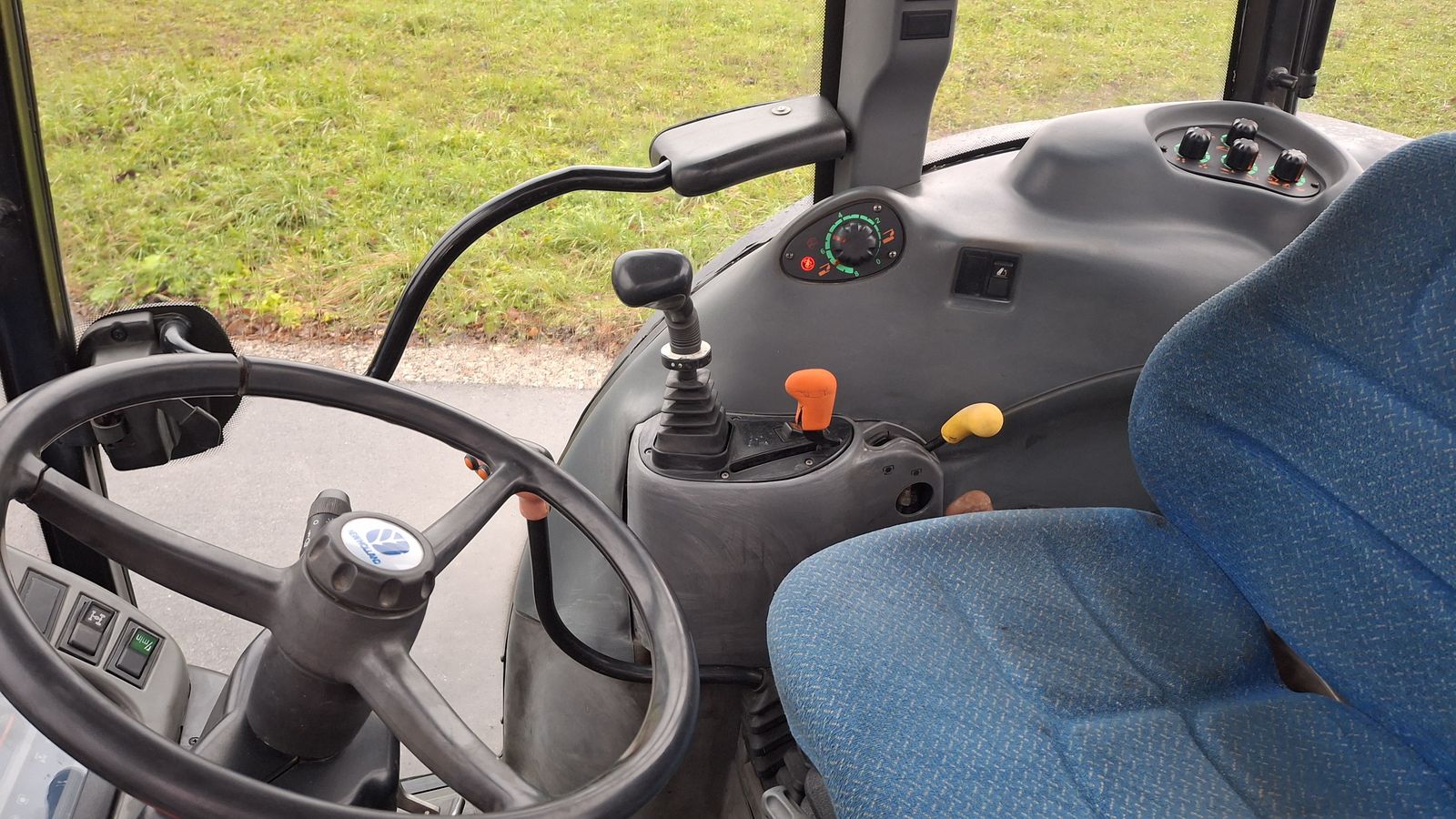 New Holland TN-D 70 A 3