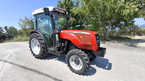 Massey Ferguson 3340-4V Cab