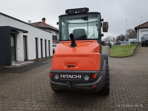 Hitachi ZW75 6c - Ahlmann - Mecalac AX850