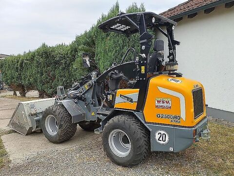 Giant G2500 Xtra HD EURO
