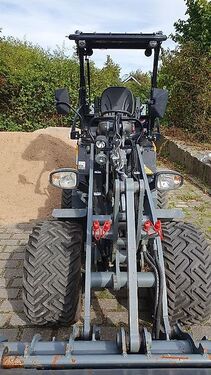 Giant G2300 Xtra HD 2