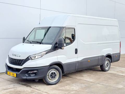 Iveco Daily 35S16 - L2H2 AC Navi Cruise 3.5T Tow Bar