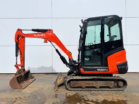 Kubota KX027-4 - Hammer Lines / Quick Coupler