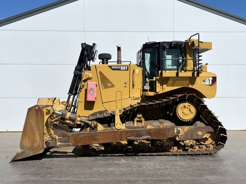 CAT D8T LGP - GERMAN / Top Condition!