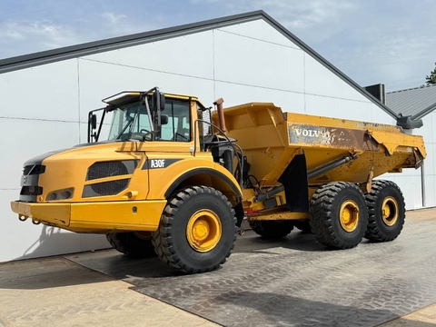 Volvo A30F - Body Heating / GERMAN Machine
