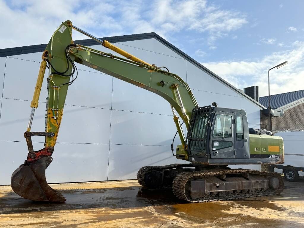 Hyundai 210LC-7 - Hammer Lines / Cummins Engine 2