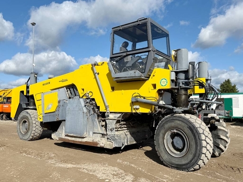Wirtgen WR2500SK - Dutch Machine / Extra Miller and Tire