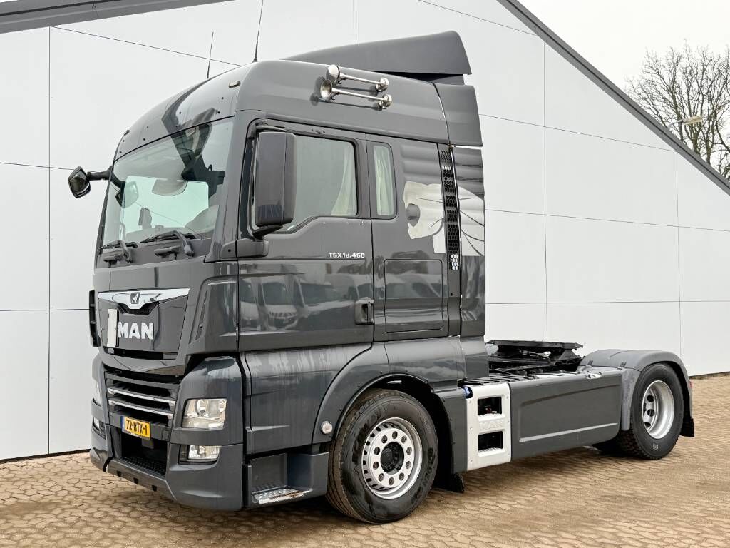MAN TGX 18.460 XLX - Automatic Gearbox / Euro 6 1