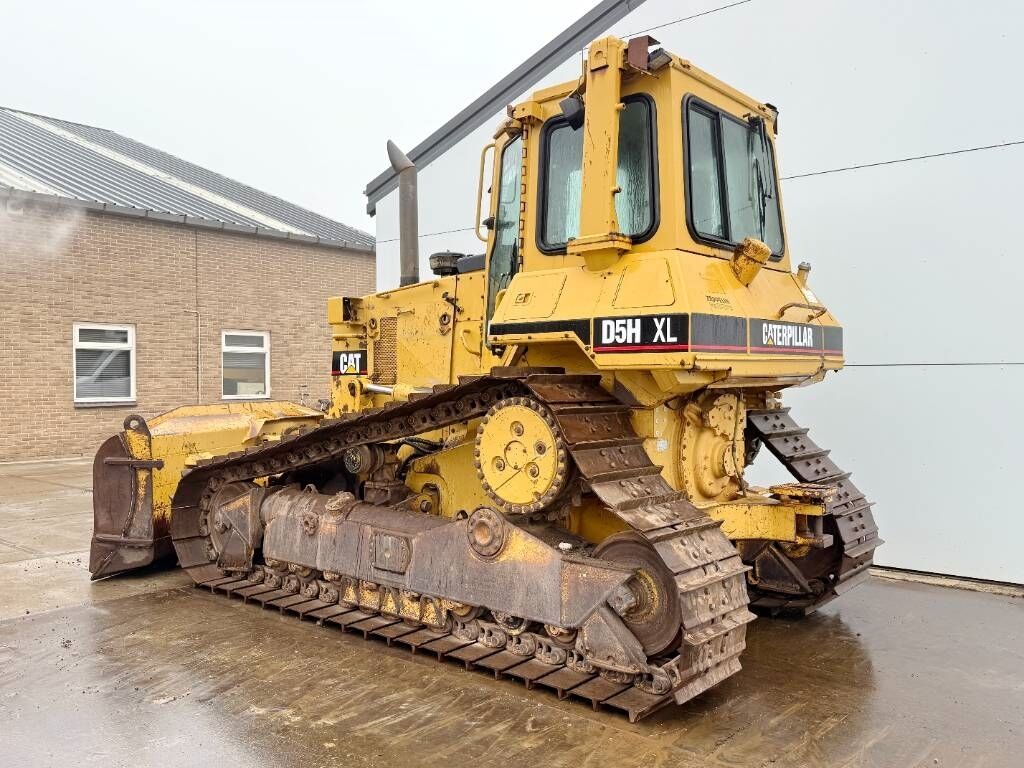 CAT D5H XL - Ripper Valve / 6-Way Blade 2