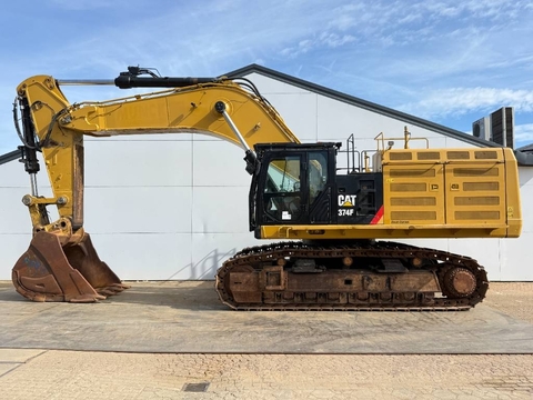 CAT 374FL - Automatic Greasing / Rear + Side Camera
