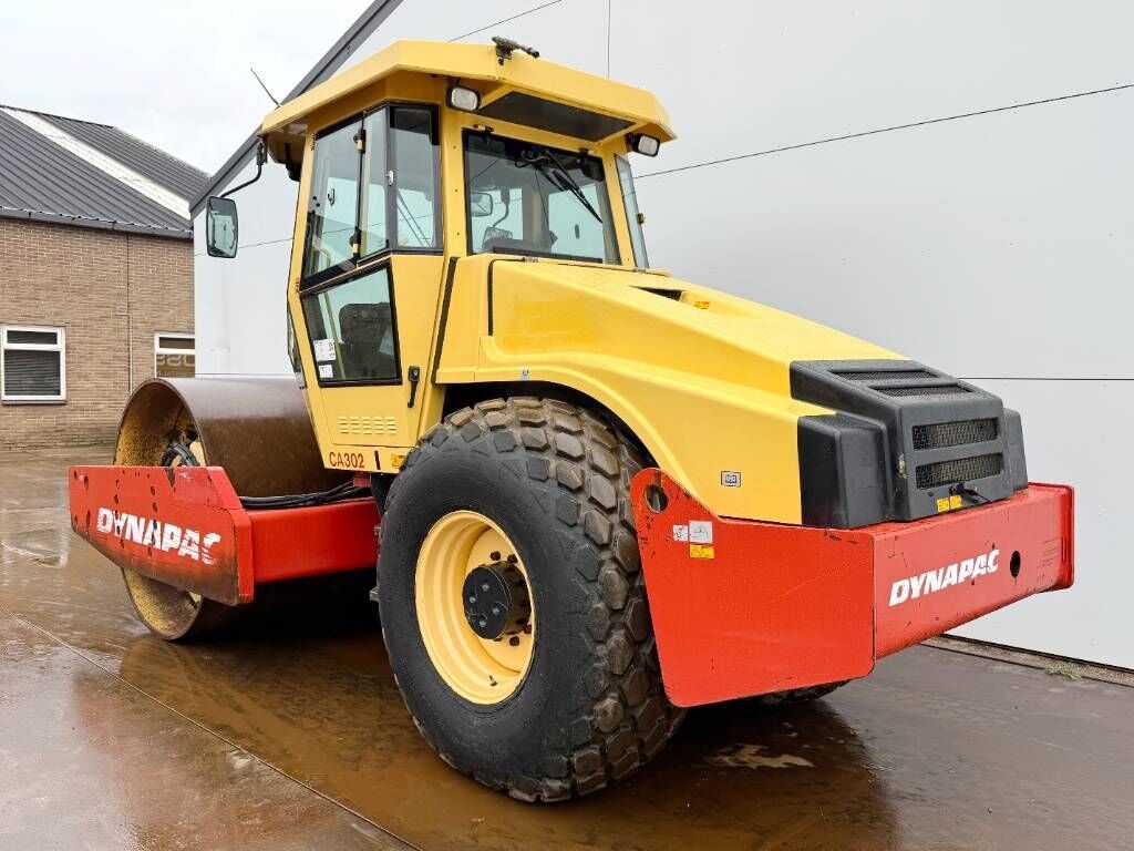 Dynapac CA302 - Good Working Condition / Deutz Engine 3