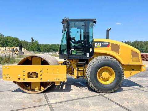 CAT CS66B Excellent Condition / Low Hours / CE