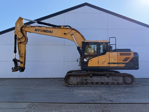 Hyundai HX220L - 360° Camera / Automatic Greasing