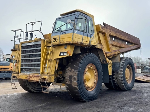 Komatsu HD785-3 - Backup Camera / Airco