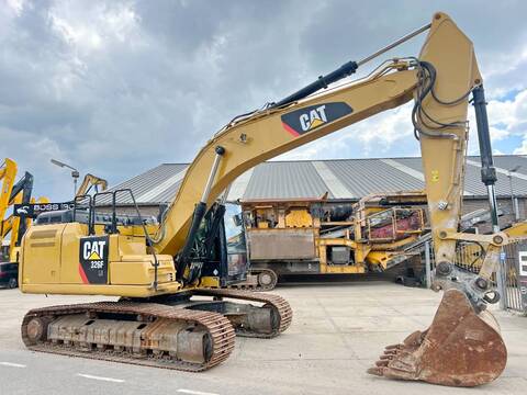CAT 326FLN - Good Working Condition / CE Certified