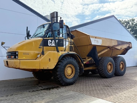CAT 730 - Automatic Greasing / Body Heating