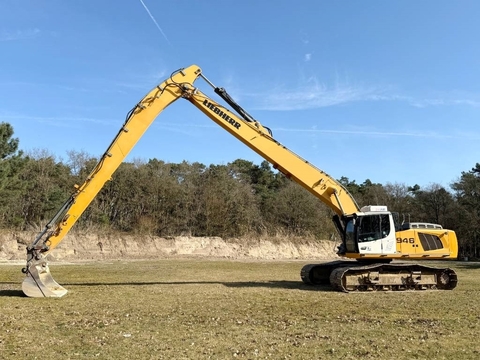 Liebherr R946 SHD - 20m Long Reach / Dutch Machine