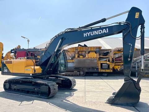 Hyundai R210 Smart Plus *2024 Model*