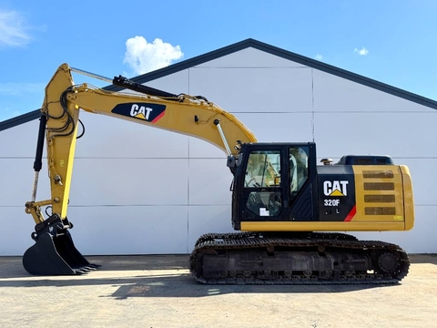CAT 320FL - Automatic Greasing / Camera