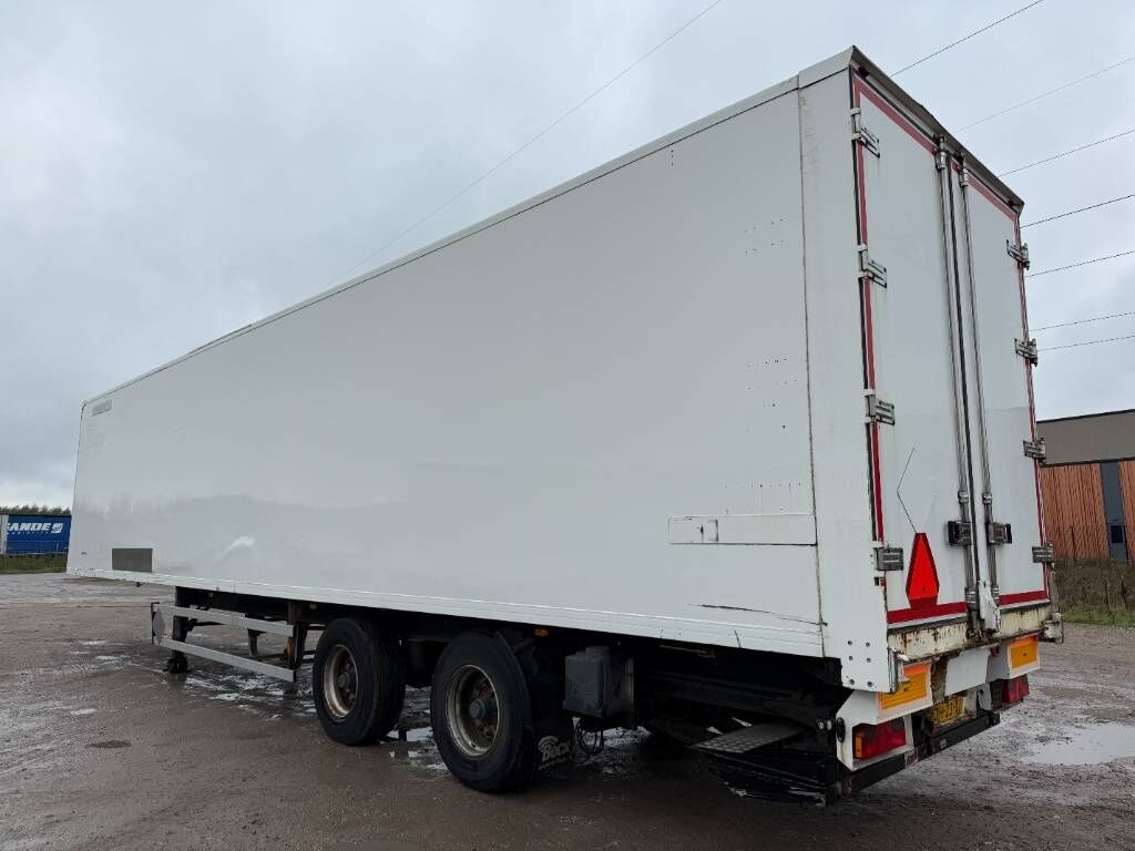 DRO-12-20 B - Tailgate / Forced Steering 2