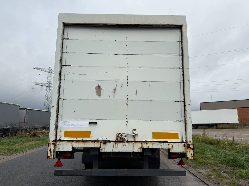 Schmitz SKO 20 - Automatic Greasing / Forced Steering 3