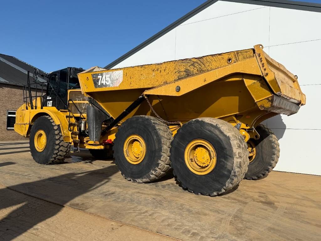 CAT 745 04A - Automatic Greasing / Camera 2