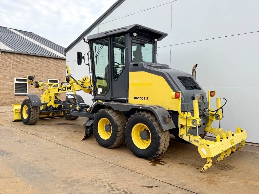 HBM BG110T-5 - Front Blade + Ripper 2
