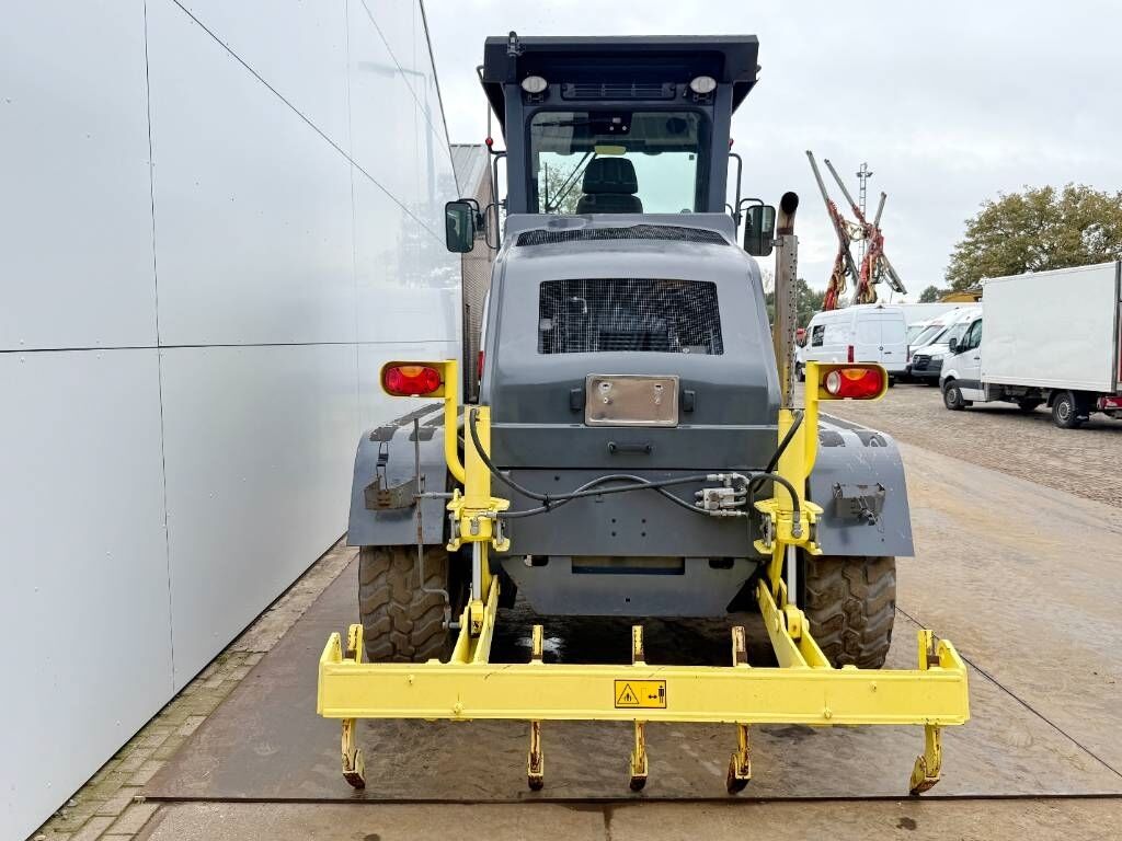 HBM BG110T-5 - Front Blade + Ripper 3