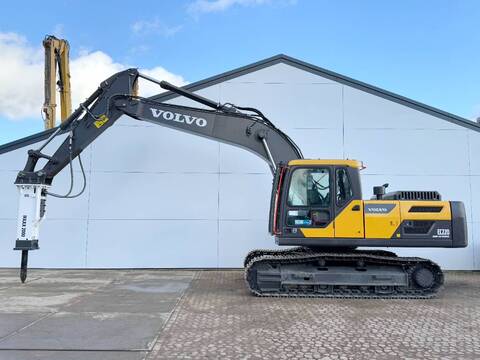 Volvo EC220DB + Maxx 2000 Hammer - New / Unused / 2024