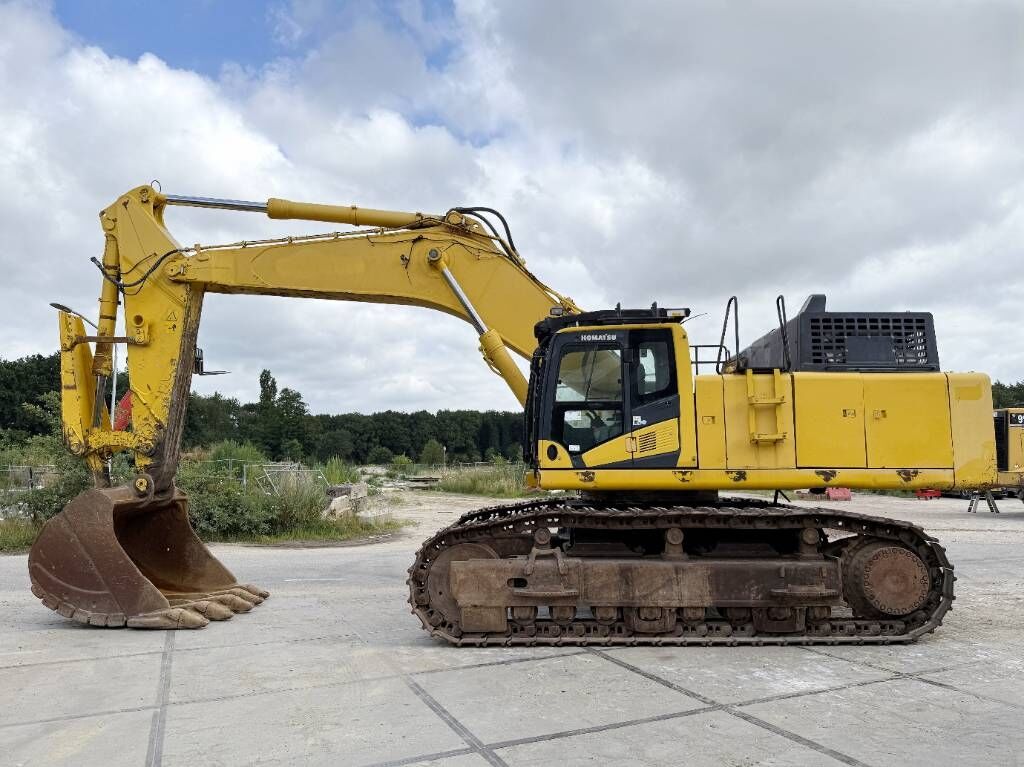 Komatsu PC700LC-11 - Adjustable UC / Rear + Side Camera 1