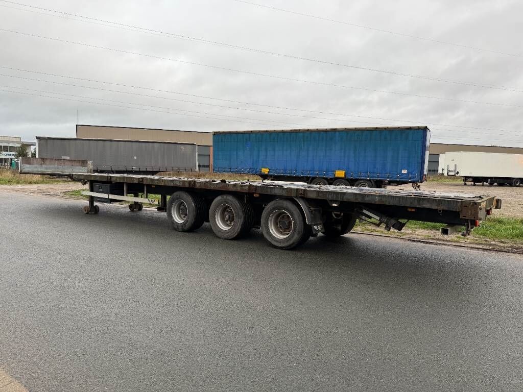 O-3-39 01 - Dutch Trailer / 3 Axles / flatbed 2