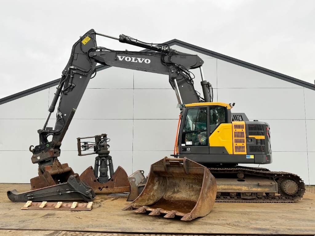 Volvo ECR355ENL - German Machine / Oilquick / Auto Lub 2