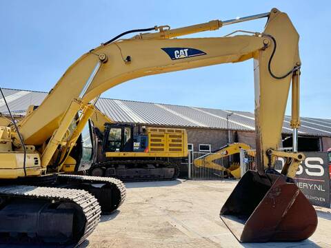 CAT 330CL - Dutch machine / Low Hours