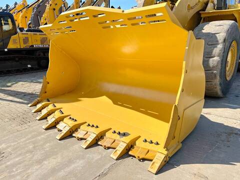 CAT 988K Bucket - New / Unused